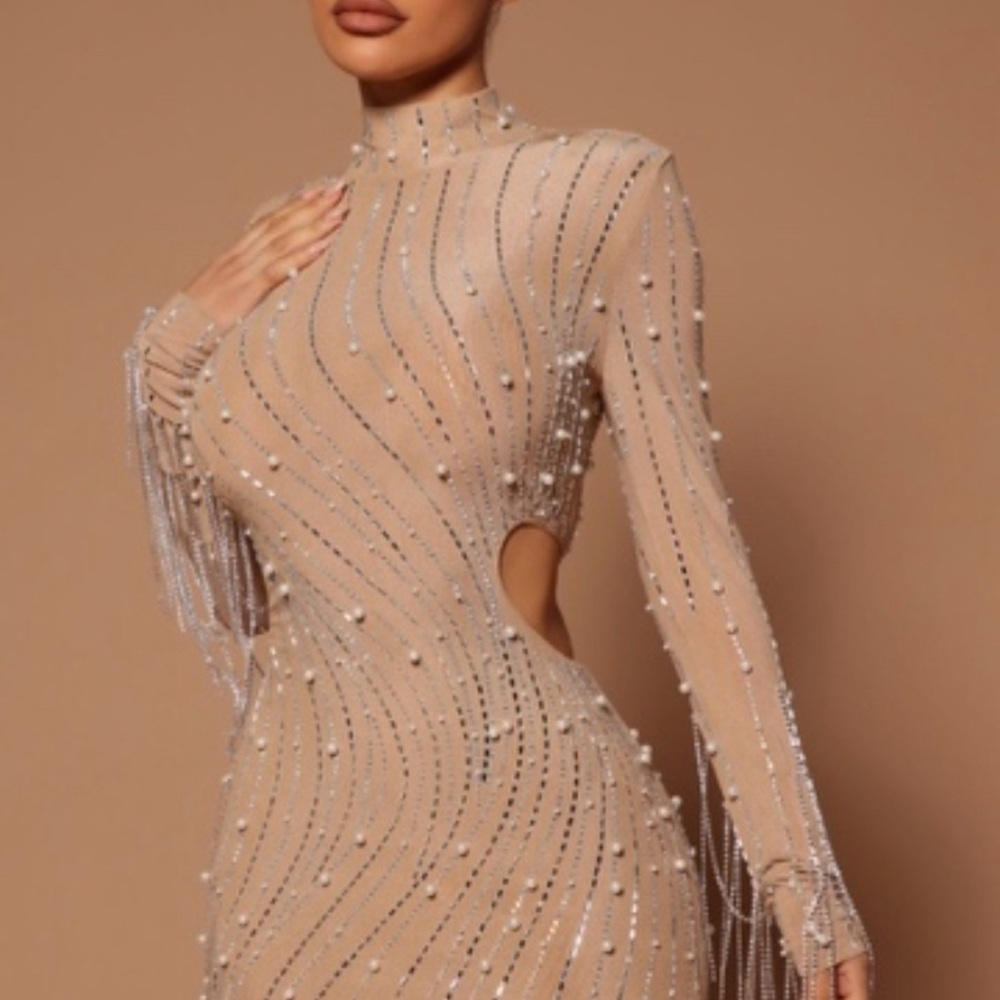 Elegant Beige Evening Dress